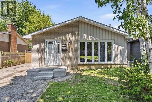 132 TOULON CRESCENT  London East (East I), ON N5V 1J5
