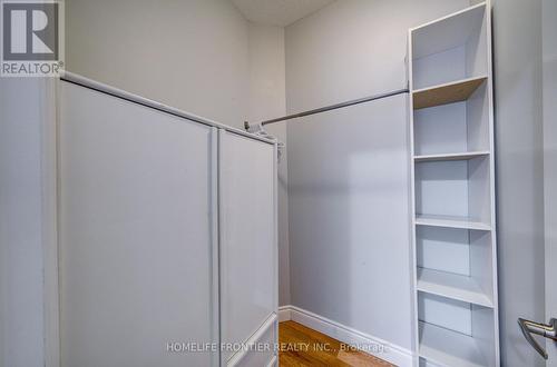 42 Forest Circle, Tiny, ON - Indoor
