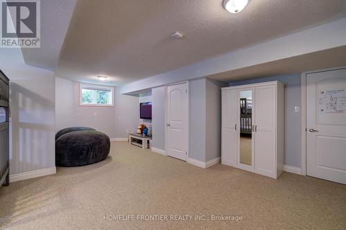 42 Forest Circle, Tiny, ON - Indoor