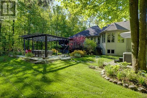 42 Forest Circle, Tiny, ON - Outdoor