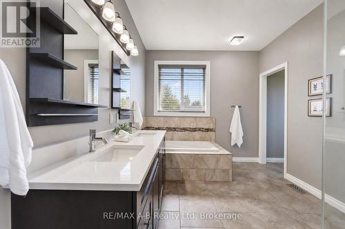 70 Kenton Street, West Perth (Mitchell), ON - Indoor Photo Showing Bathroom