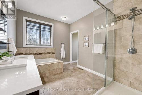 70 Kenton Street, West Perth (Mitchell), ON - Indoor Photo Showing Bathroom