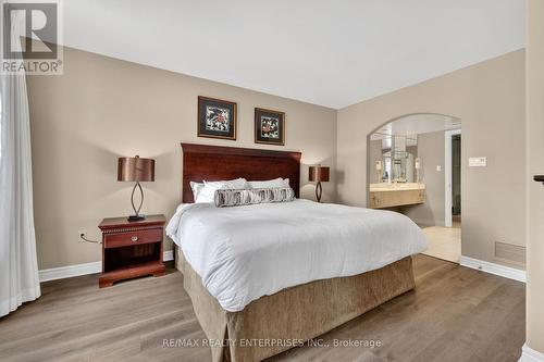 2014/15 - 90 Highland Drive, Oro-Medonte, ON - Indoor Photo Showing Bedroom