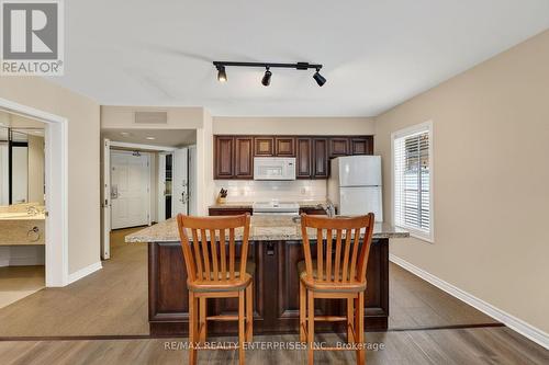 2014/15 - 90 Highland Drive, Oro-Medonte, ON - Indoor Photo Showing Kitchen
