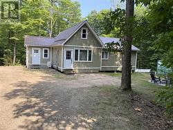 595 OLD DIAMOND LAKE ROAD Hastings Highlands (Herschel Ward), ON K0L 1C0