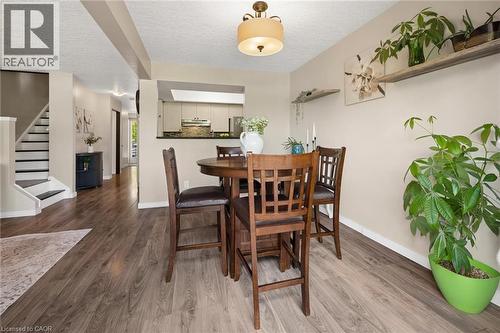 15 Gregg Court Unit# 5, Kitchener, ON - Indoor Photo Showing Dining Room