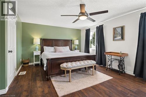 15 Gregg Court Unit# 5, Kitchener, ON - Indoor Photo Showing Bedroom