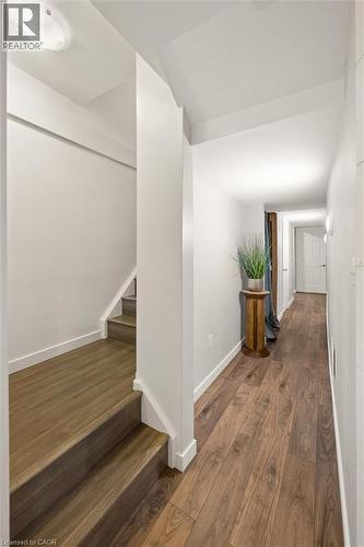 15 Gregg Court Unit# 5, Kitchener, ON - Indoor Photo Showing Other Room