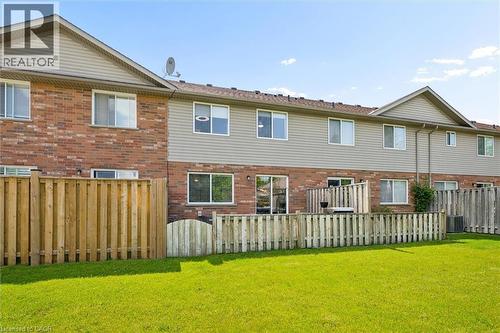 15 Gregg Court Unit# 5, Kitchener, ON - Outdoor