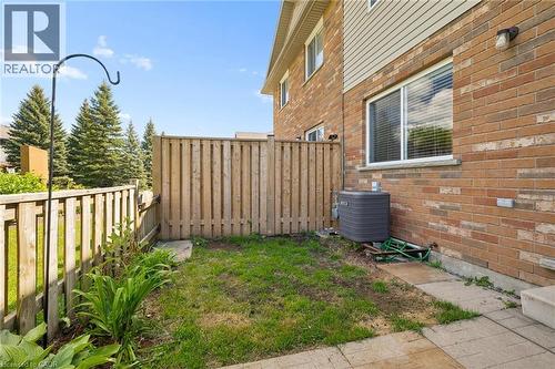 15 Gregg Court Unit# 5, Kitchener, ON - Outdoor With Exterior