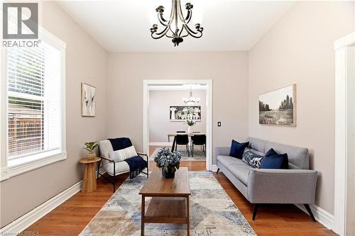 277 Main Street, Delhi, ON - Indoor Photo Showing Living Room