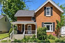 34 NORTH STREET N Barrie (Wellington), ON L4M 2R9