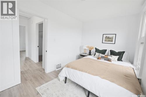 1376 King Street, Regina, SK - Indoor Photo Showing Bedroom