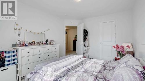 132 - 77 Diana Avenue, Brantford, ON - Indoor Photo Showing Bedroom