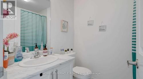 132 - 77 Diana Avenue, Brantford, ON - Indoor Photo Showing Bathroom