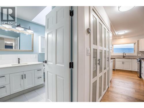 6318 Faircrest Street, Summerland, BC - Indoor Photo Showing Other Room