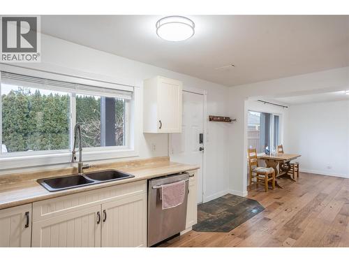 6318 Faircrest Street, Summerland, BC - Indoor Photo Showing Kitchen With Double Sink