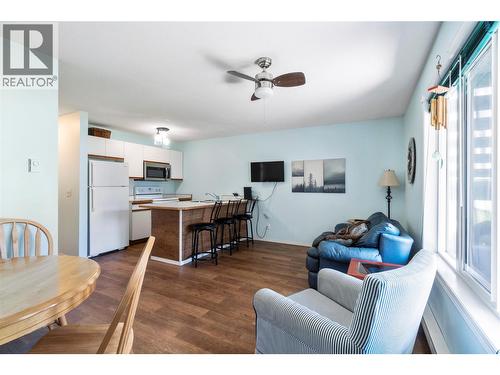 213 White Pine Crescent Unit# 243, Sicamous, BC - Indoor