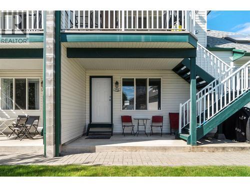 213 White Pine Crescent Unit# 243, Sicamous, BC - Outdoor