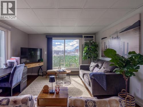 922 Dynes Avenue Unit# 301, Penticton, BC 