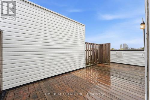 164 - 760 Lawrence Avenue W, Toronto, ON - Outdoor With Exterior