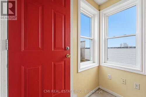 164 - 760 Lawrence Avenue W, Toronto, ON - Indoor Photo Showing Other Room