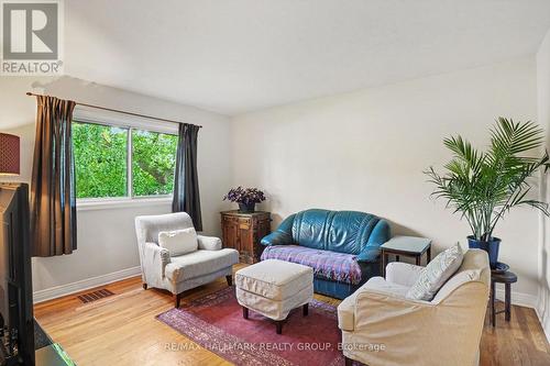 371 Sunnyside Avenue, Ottawa, ON - Indoor Photo Showing Other Room