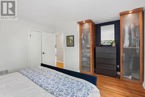 371 Sunnyside Avenue, Ottawa, ON - Indoor Photo Showing Bedroom