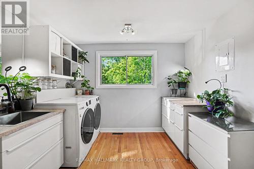 371 Sunnyside Avenue, Ottawa, ON - Indoor Photo Showing Laundry Room