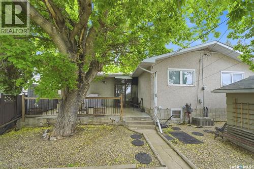 914 Trotter Crescent, Saskatoon, SK - Outdoor