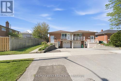 7066 Magic Court, Mississauga, ON - Outdoor With Balcony