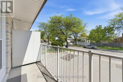 7066 Magic Court, Mississauga, ON - Outdoor With Balcony With Exterior