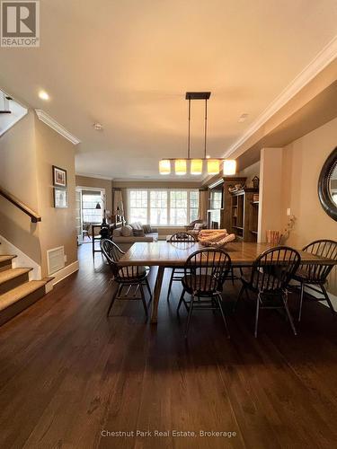 Unit 11 - 301 Emerald Hills Court, Seguin, ON - Indoor Photo Showing Dining Room