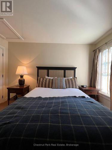 Unit 11 - 301 Emerald Hills Court, Seguin, ON - Indoor Photo Showing Bedroom