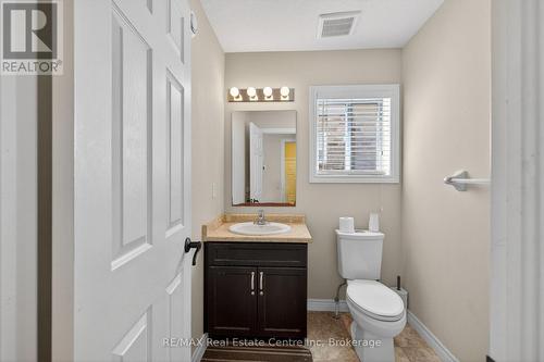 4 Drone Crescent, Guelph (Willow West/Sugarbush/West Acres), ON - Indoor Photo Showing Bathroom