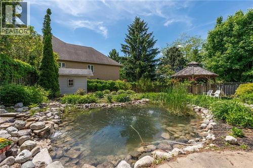 23 Susan Drive, Hamilton, ON 