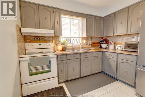 2841 Garvey Crescent, Windsor, ON 