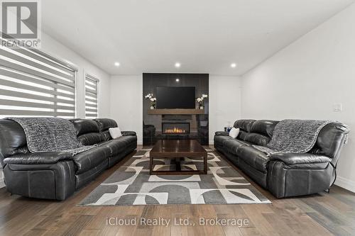 222 Cowan Court, Amherstburg, ON 