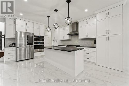 222 Cowan Court, Amherstburg, ON 