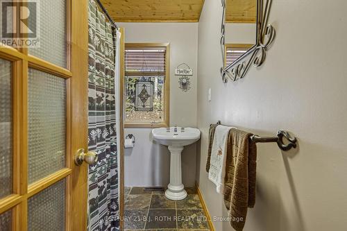22 - 1213 Camp Jackson Road, Muskoka Lakes, ON - Indoor