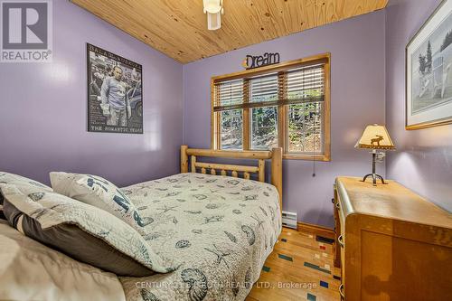 22 - 1213 Camp Jackson Road, Muskoka Lakes, ON - Indoor Photo Showing Bedroom