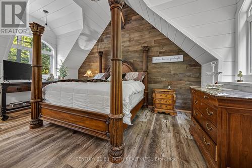 22 - 1213 Camp Jackson Road, Muskoka Lakes, ON - Indoor Photo Showing Bedroom