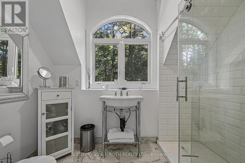 22 - 1213 Camp Jackson Road, Muskoka Lakes, ON - Indoor Photo Showing Bathroom