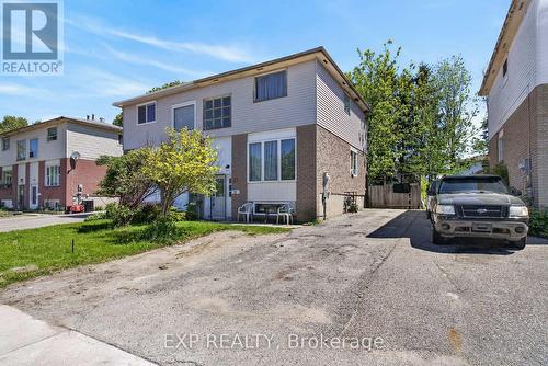 33 CARLTON ROAD  Barrie, ON L4M 5K8