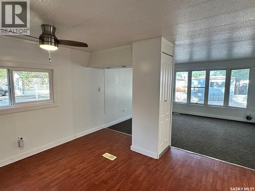 300 1524 Rayner Avenue, Saskatoon, SK 