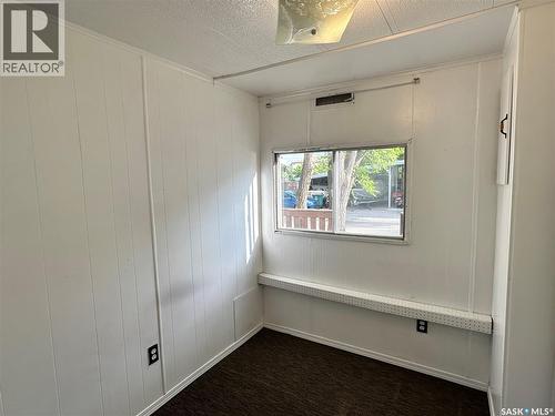 300 1524 Rayner Avenue, Saskatoon, SK 
