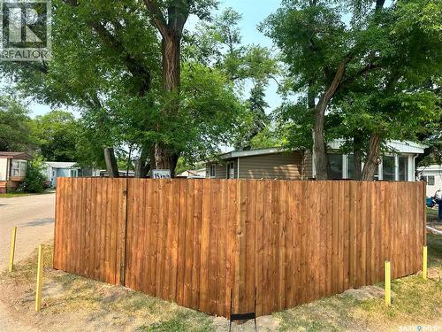 300 1524 Rayner Avenue, Saskatoon, SK 