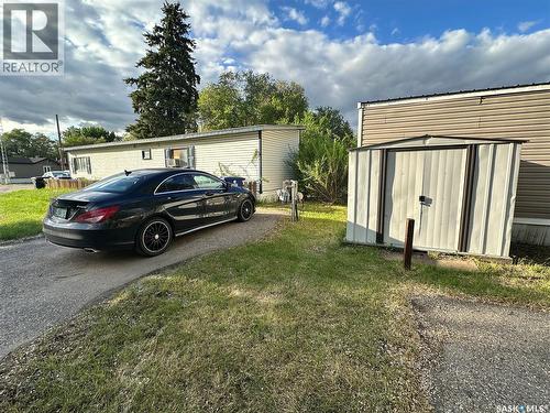 300 1524 Rayner Avenue, Saskatoon, SK 