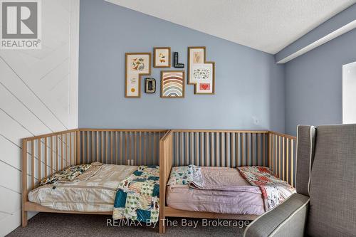 Second Floor Bedroom - 43 Trafalgar Road, Collingwood, ON 