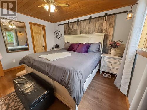 168 Fox Run Way, Mindemoya, Manitoulin Island, ON - Indoor Photo Showing Bedroom